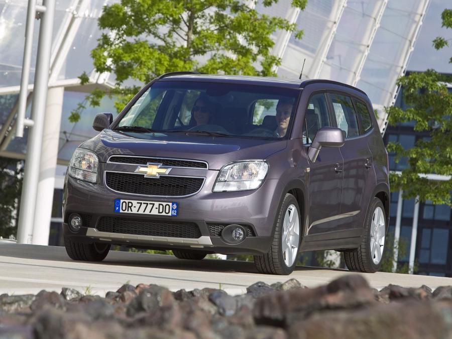  Chevrolet Orlando 2010 года  (фото 30 из 41)